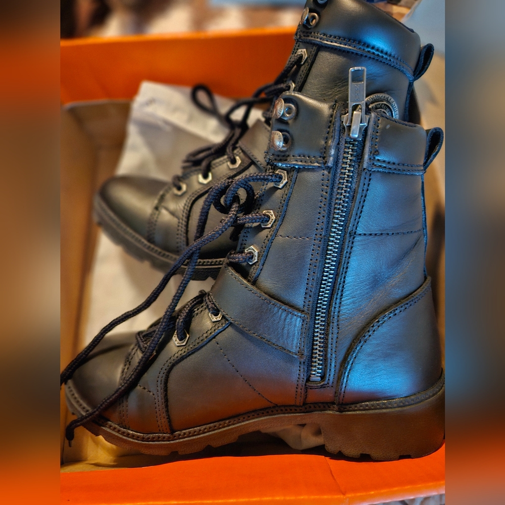 Milwakee Leather Motorcycle Riding Boots NEW! - Picture 3 of 6